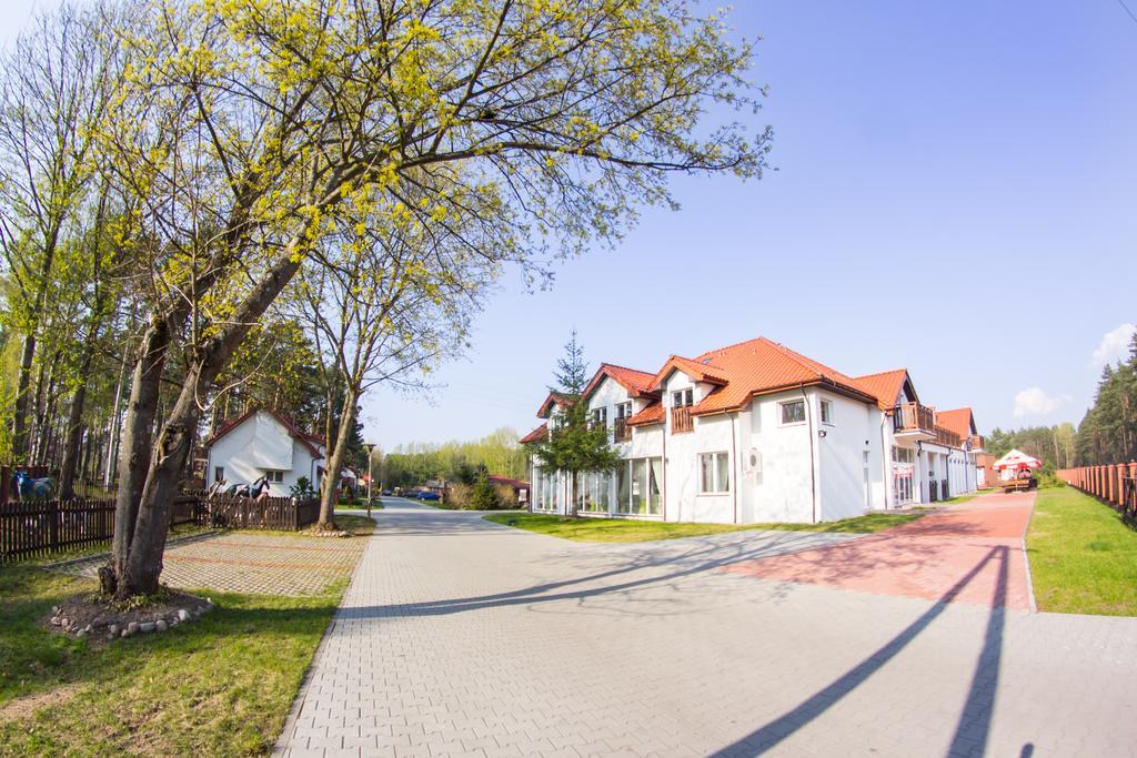 Osrodek Nad Jeziorem - Radew Rosnowo Екстериор снимка